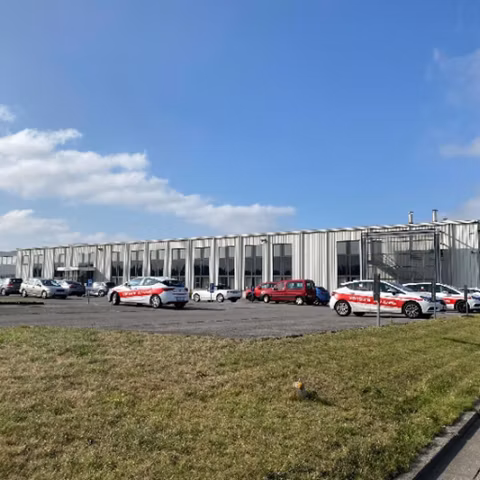 Multi-purpose building for rent <br> Charleroi