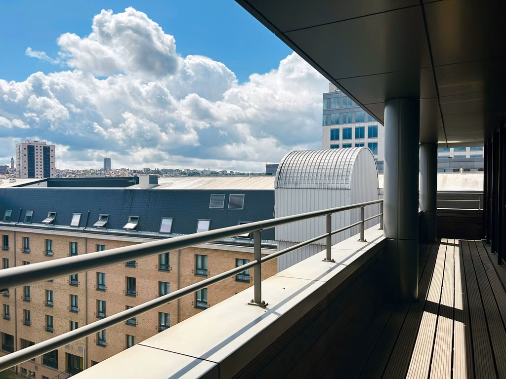 TO LET - OFFICES - BRUSSELS