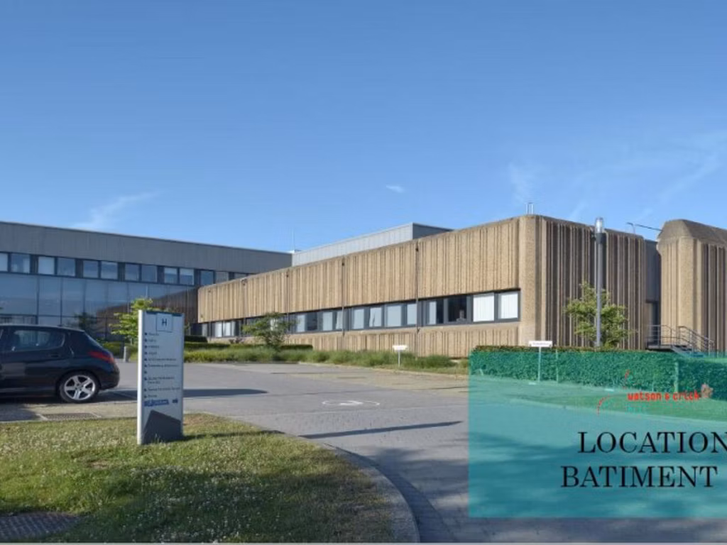 A LOUER - LOUVAIN-LA-NEUVE - BUREAUX + POLYVALENT