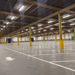 A LOUER ENTREPOT SINT-NIKLAAS