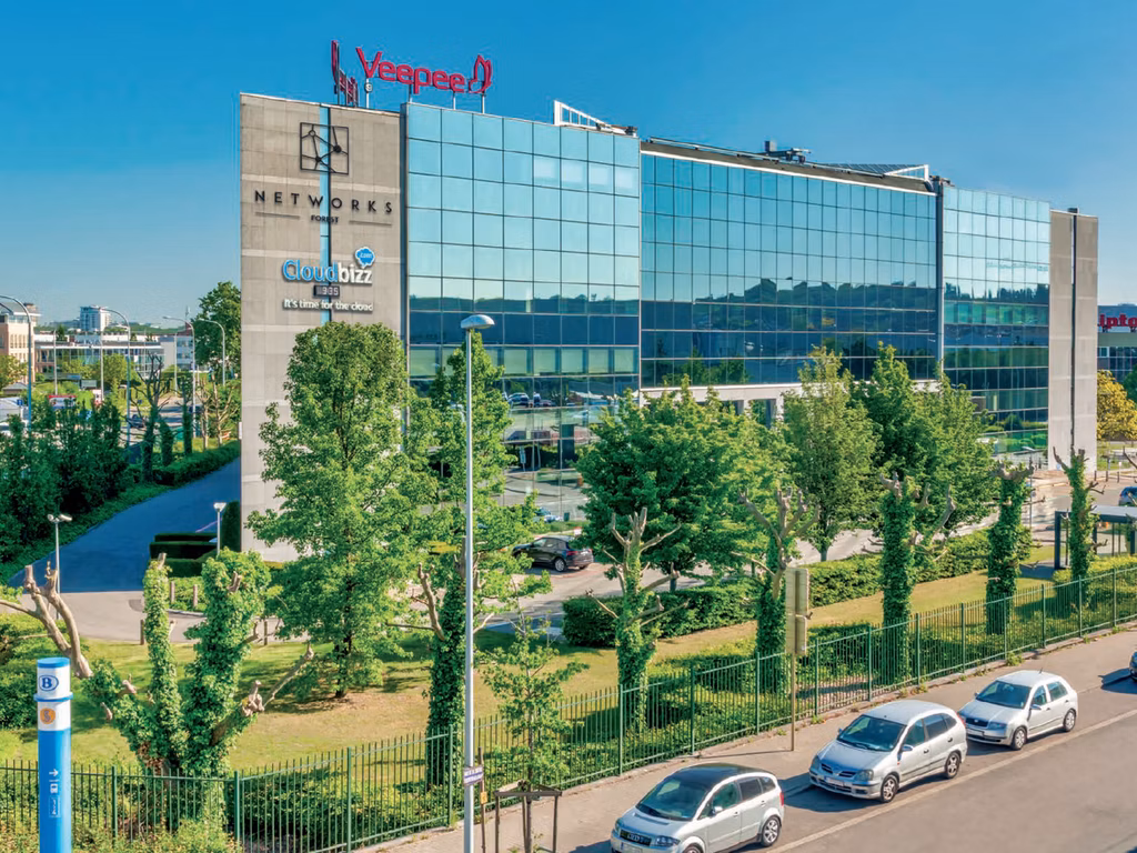 A LOUER - BUREAUX - DROGENBOS