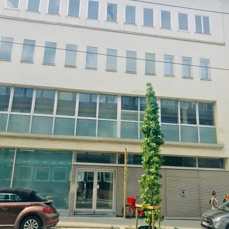 ALSEMBERG 1001 GLOBE VILL - B - 352/3613