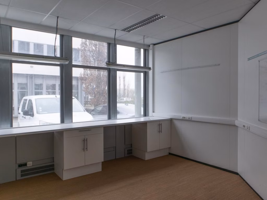 Kantoor te koop <br> Drogenbos