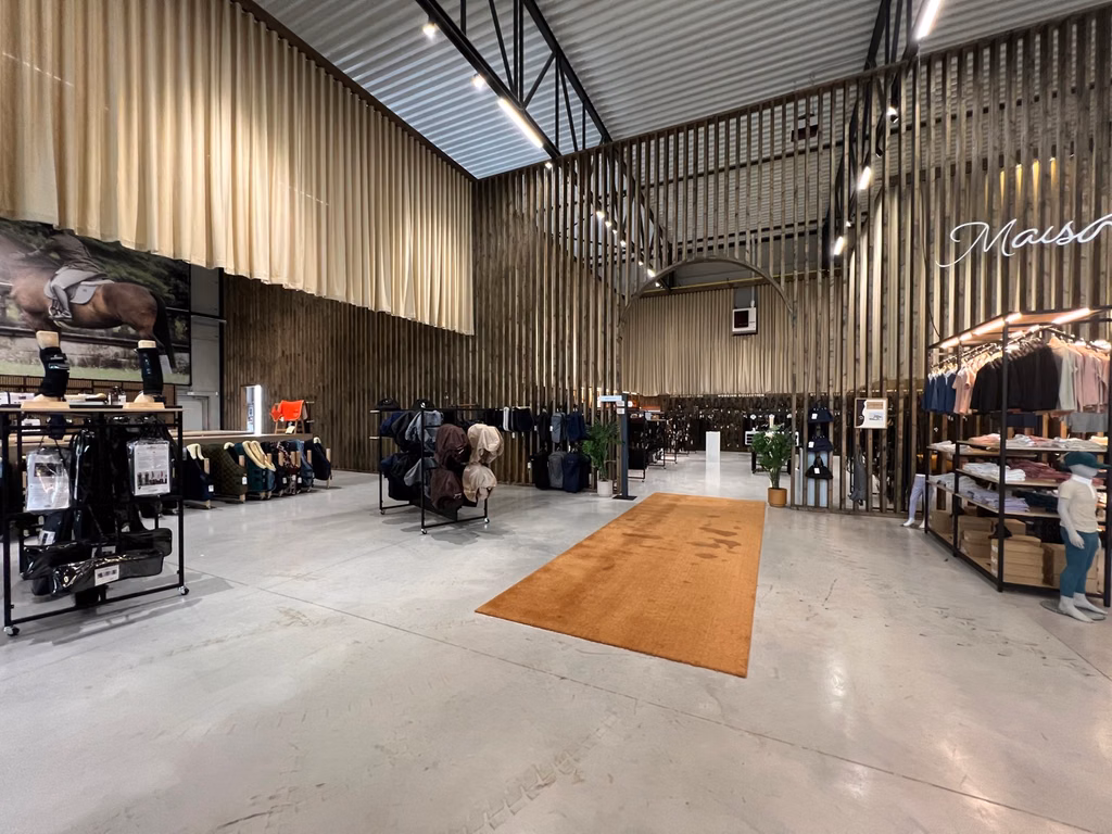 A LOUER - P.A.E Naninne - entrepôt/showroom