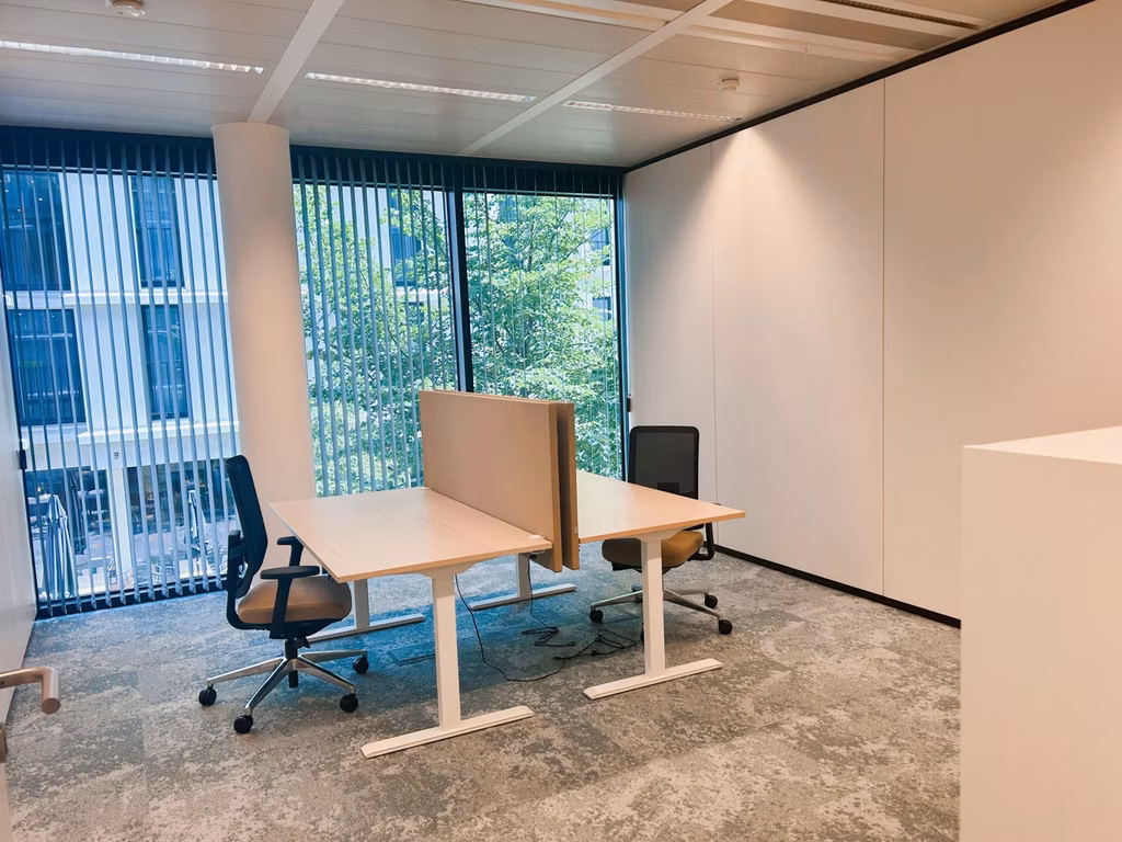 TO LET - OFFICES - BRUSSELS