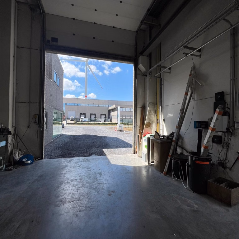 A LOUER - P.A.E Tournai Ouest 1 - Immeuble industriel