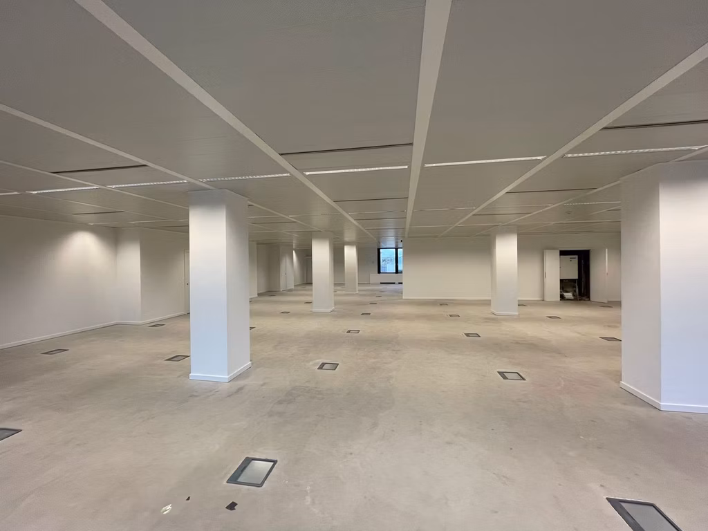 A LOUER - BRUXELLES - BUREAUX 