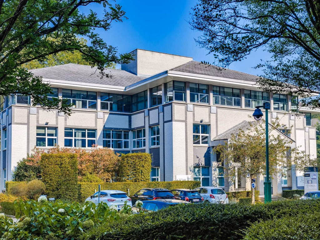 A LOUER - BUREAUX - HOEILAART