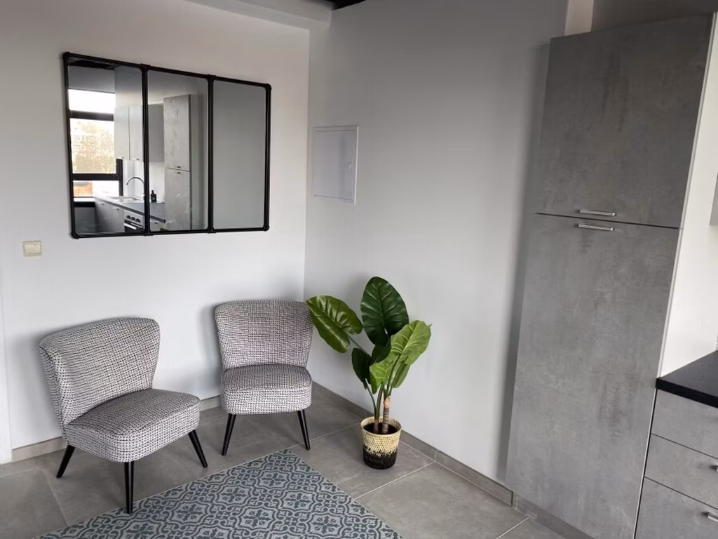 A LOUER - BUREAUX - SCHAERBEEK