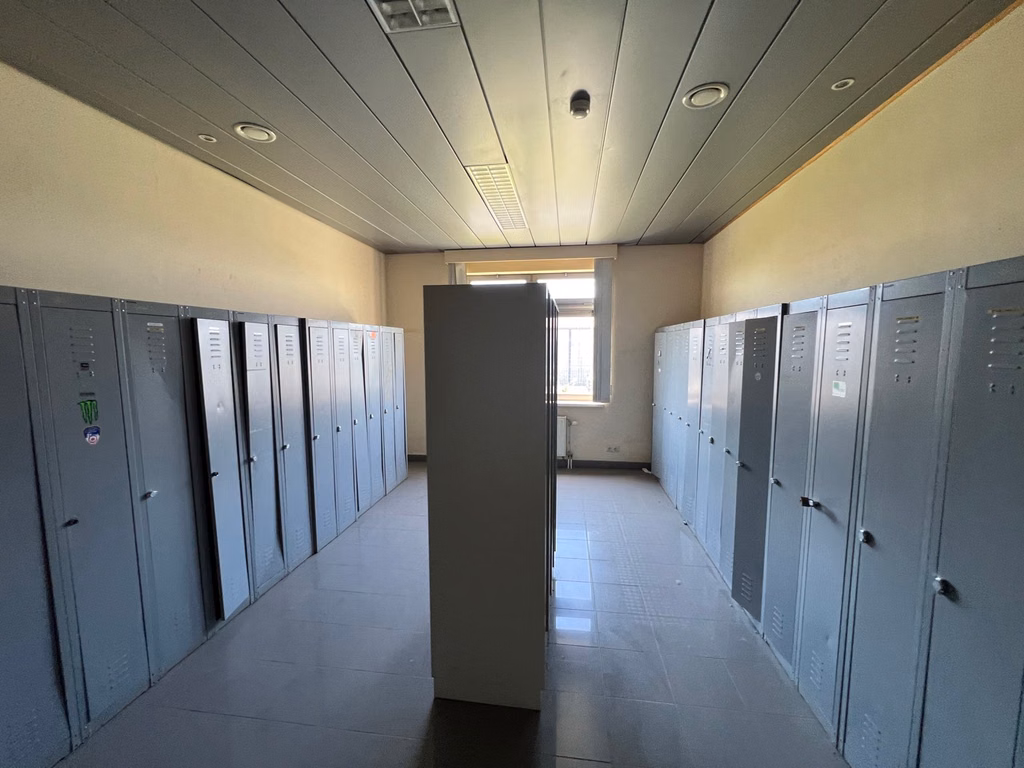 A VENDRE - P.A.E Soignies Guelenne - Immeuble semi-industriel