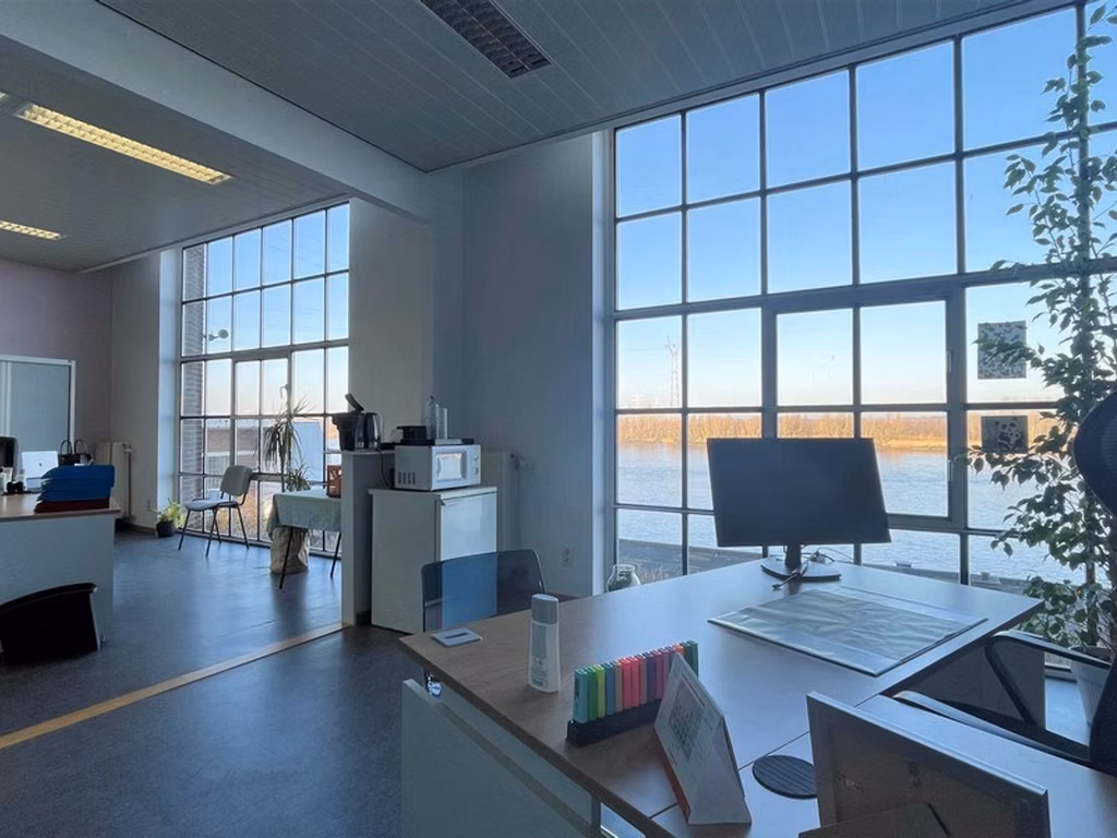 Bureau à louer <br> Schelle