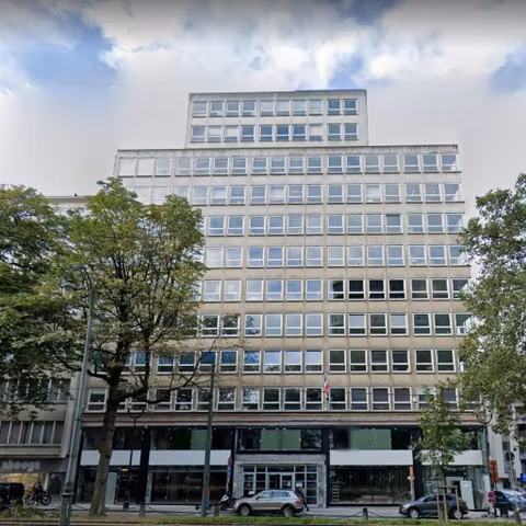 Immeuble de bureaux à louer <br> Ixelles