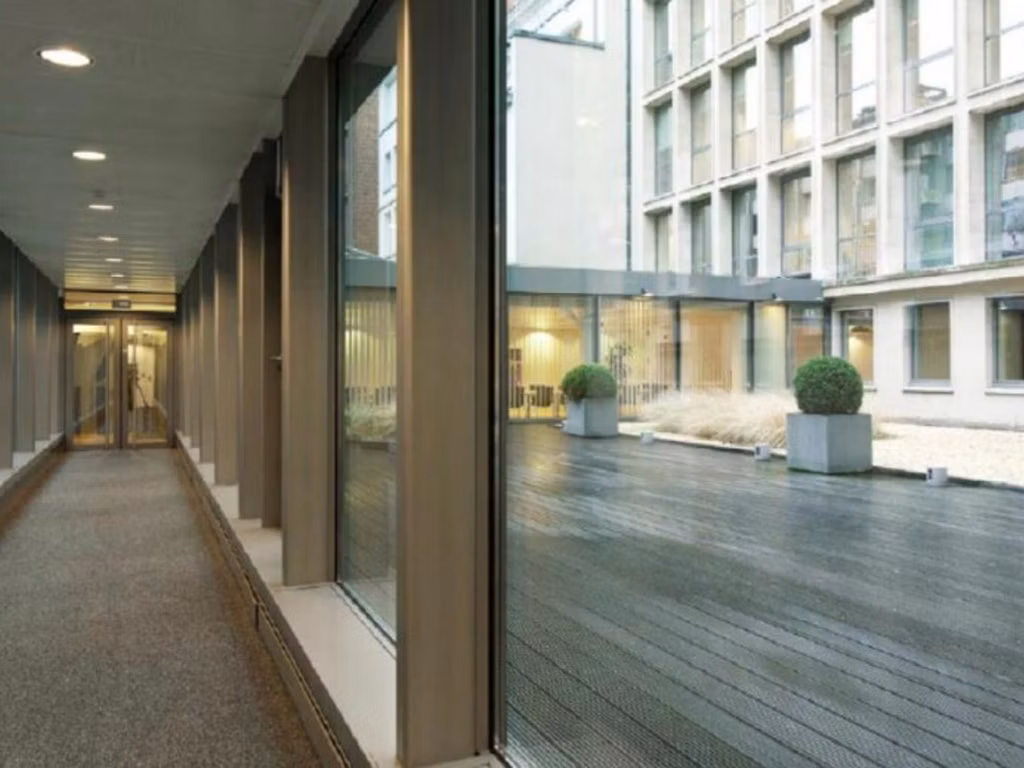 Bureau à louer <br> Brussels