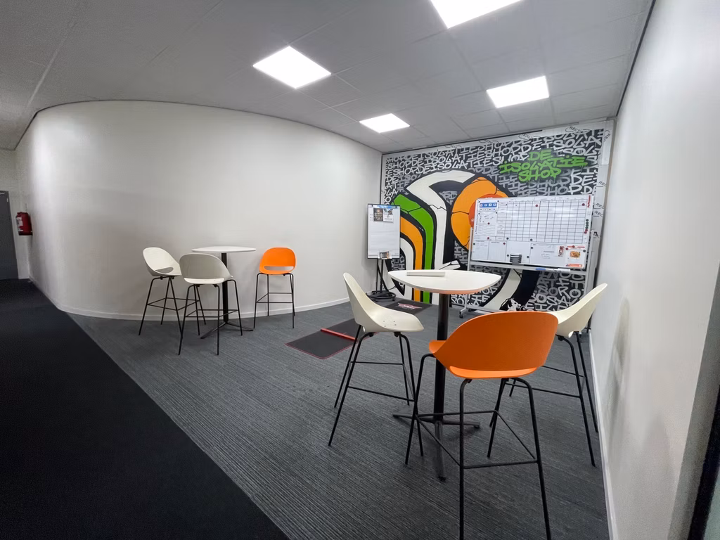 FOR RENT WAREHOUSE WITH OFFICES IN MECHELEN