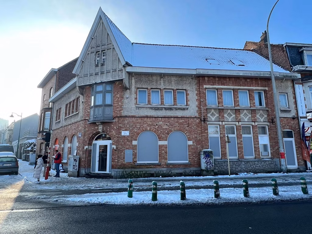 CHAUSSEE DE NINOVE 1048 - 1050