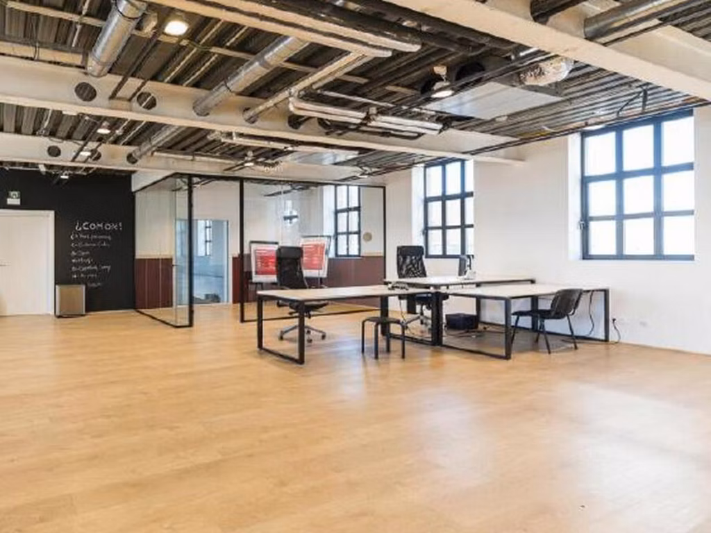 LAMBERMONT 1 - DOCKS - B - 352/3857