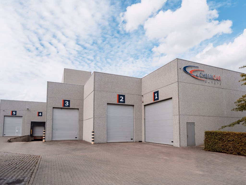 A VENDRE BATIMENT COMMERCIAL ZWIJNDRECHT