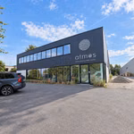 Multifunctional commercial property for rent