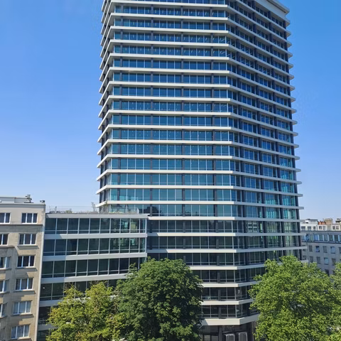 Immeuble de bureaux à louer <br> Ixelles