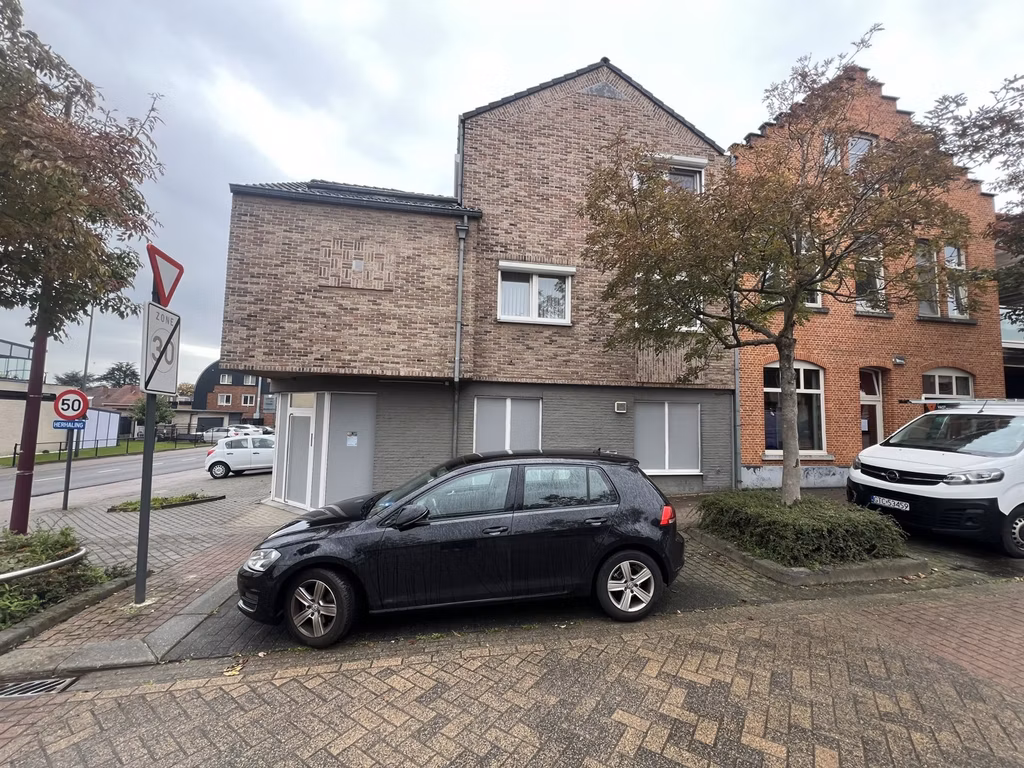 HASSELTSESTEENWEG 19