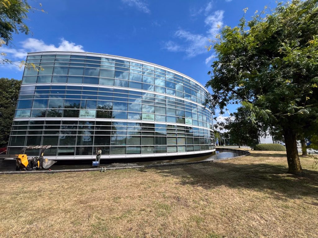 A LOUER - P.A.E Tournai Ouest - Bureaux