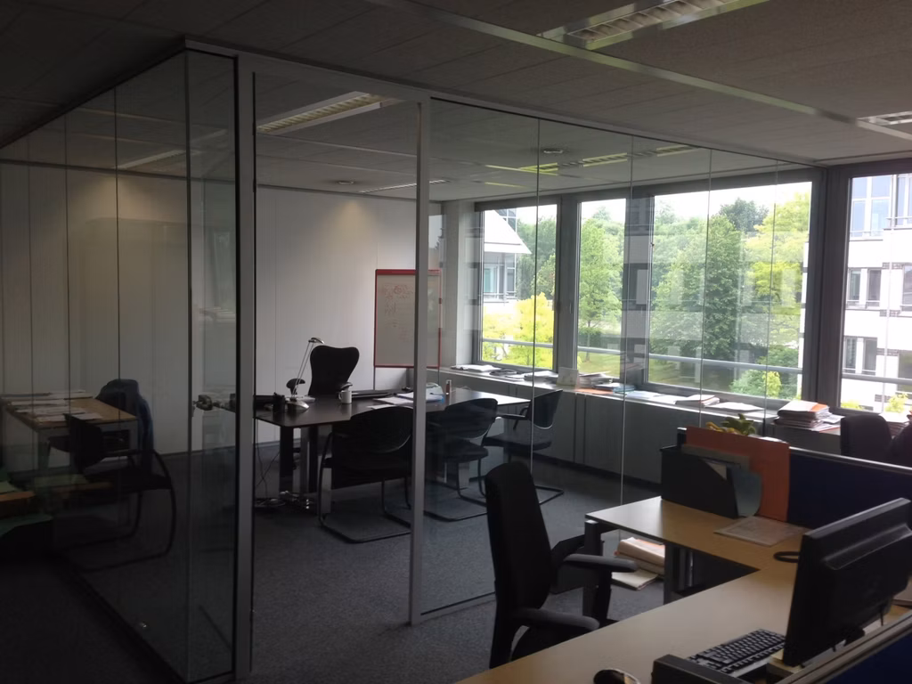 A LOUER - BUREAUX - JETTE (BRUXELLES)