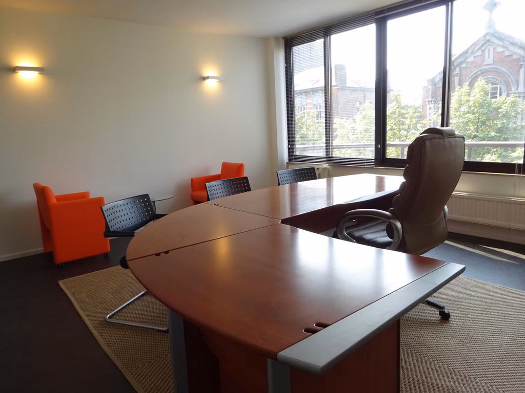 Bureau à louer <br> Charleroi