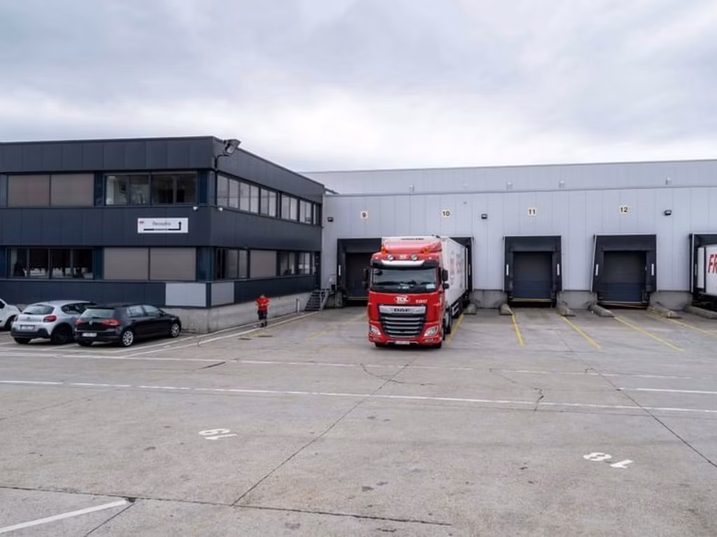 V. DUMONTLAAN 4 - UNIT 1