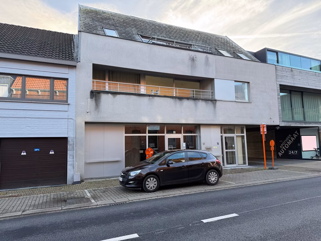 BRUGSESTRAAT 16