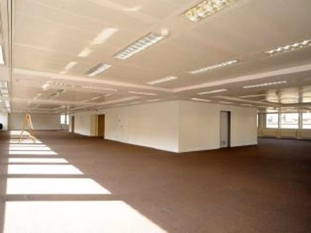 A LOUER - BUREAUX - BRUXELLES