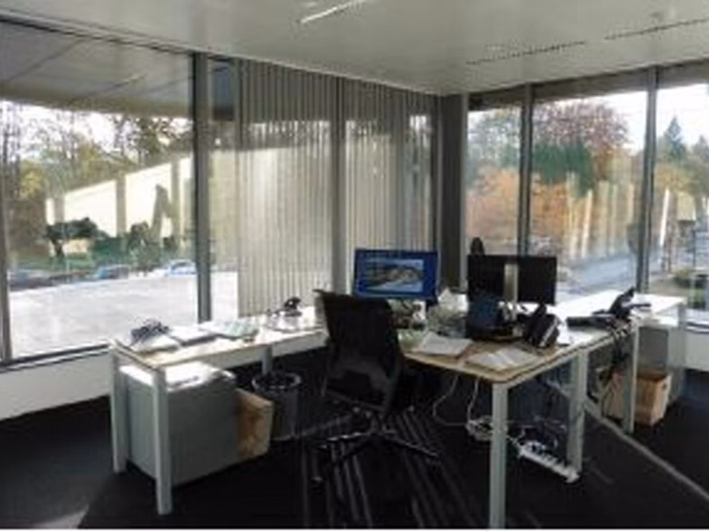 A LOUER - BUREAUX - BRUXELLES