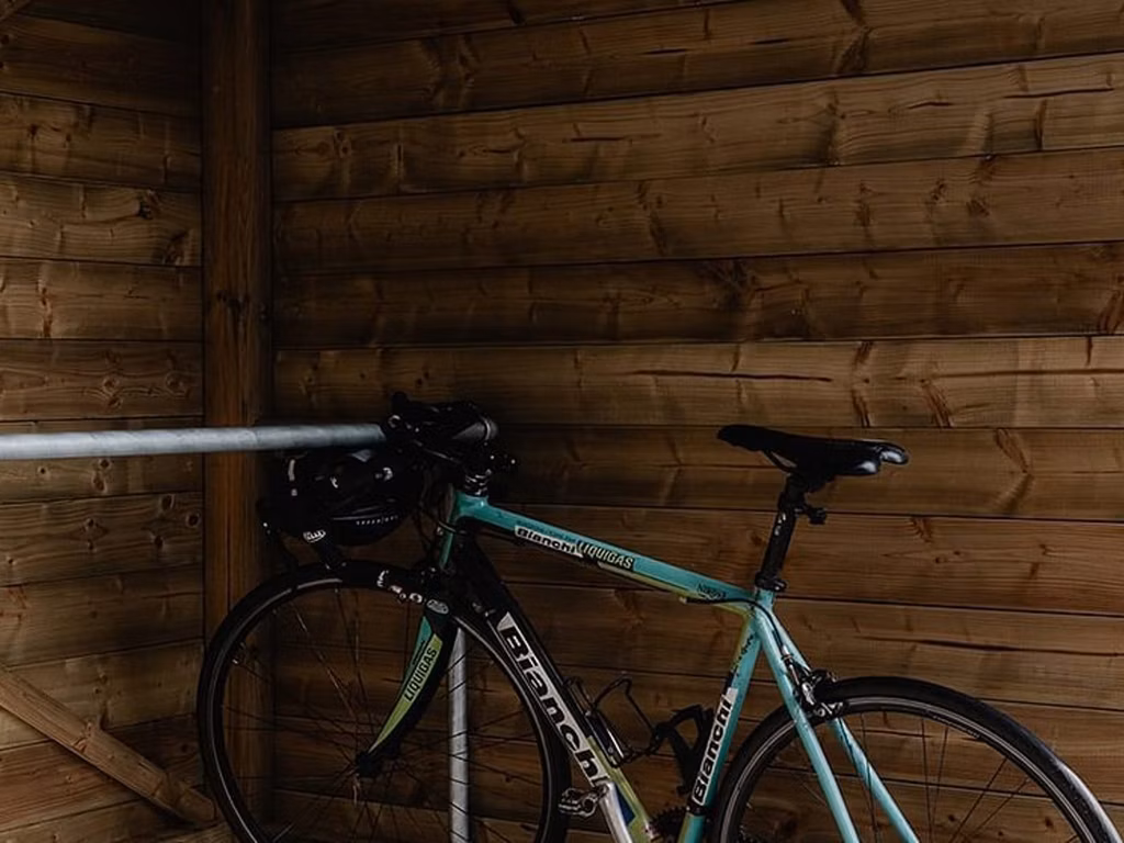 À LOUER ENTREPÔT BORNEM