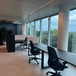 Volledig gerenoveerde kantoren + Voordelige prijzen!! Bel nu