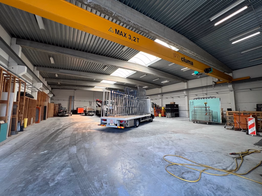 A LOUER - P.A.E Tournai Ouest 1 - Immeuble industriel