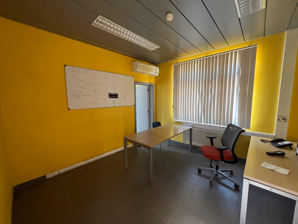 A VENDRE - P.A.E Soignies Guelenne - Immeuble semi-industriel