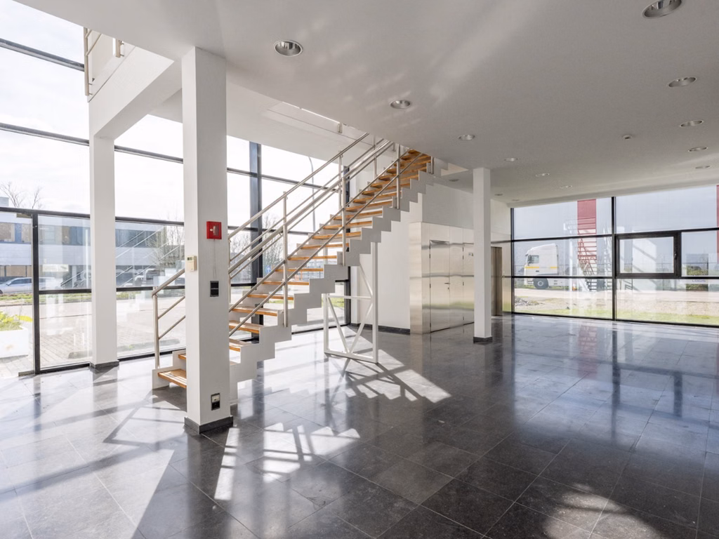 Site d'entreprise | Entrepôt, showroom & bureaux | Wilrijk
