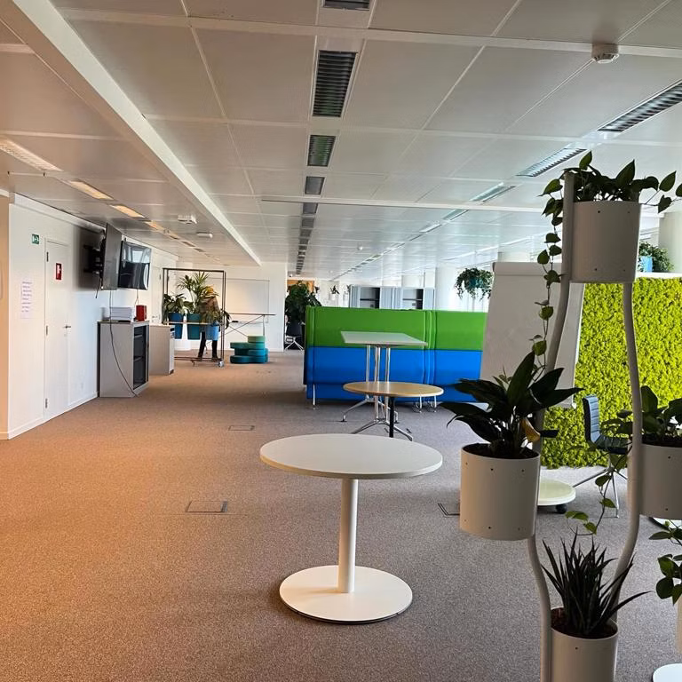 A LOUER - BUREAUX - BRUXELLES