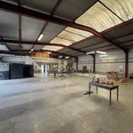 A VENDRE - Immeuble semi-industriel - Engis