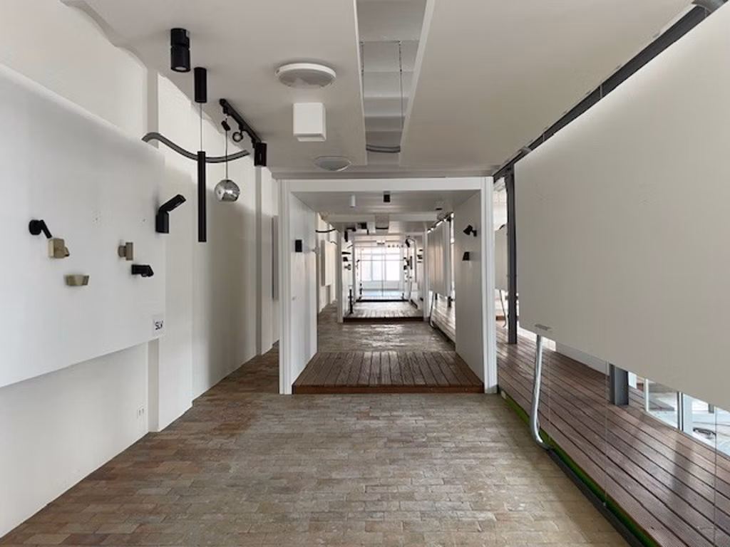 À LOUER – Bureaux & espaces polyvalents à Anderlecht (Poincaré 61)