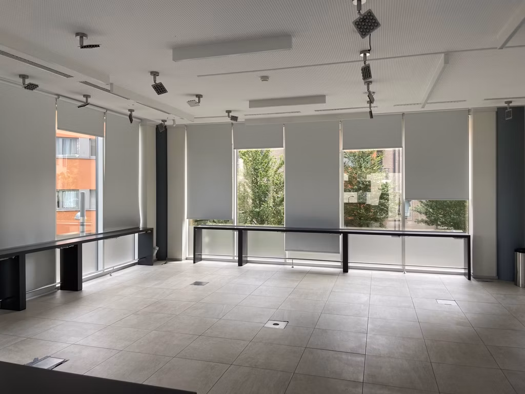 A LOUER - GANSHOREN - BUREAUX 