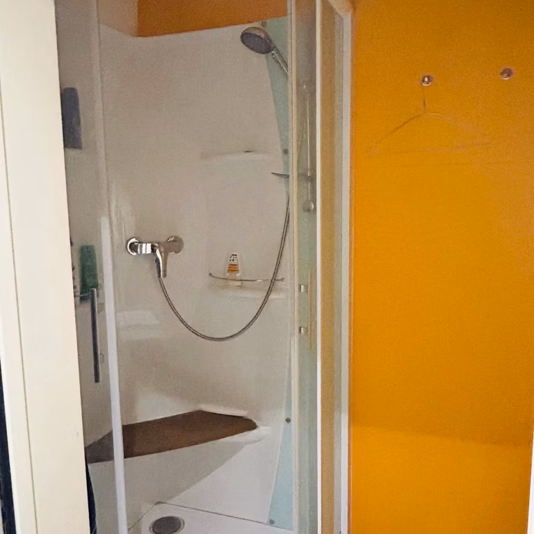 TE HUUR - KANTOREN - BRUSSEL