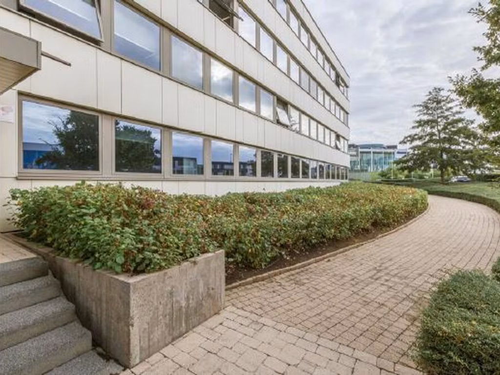 A LOUER ENTREPOT + BUREAUX - ZAVENTEM