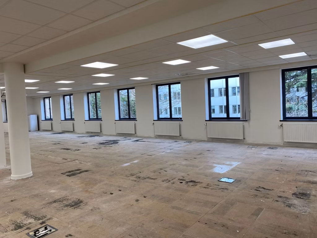 A LOUER - BUREAUX - BRUXELLES 