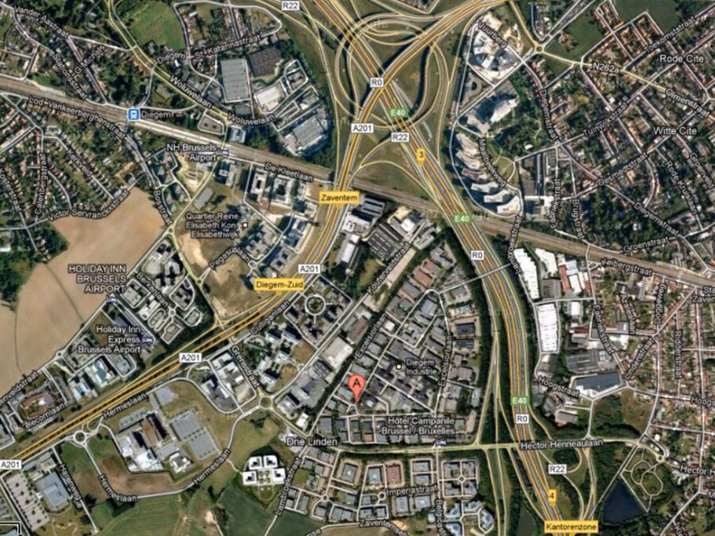 A LOUER - BUREAUX - ZAVENTEM