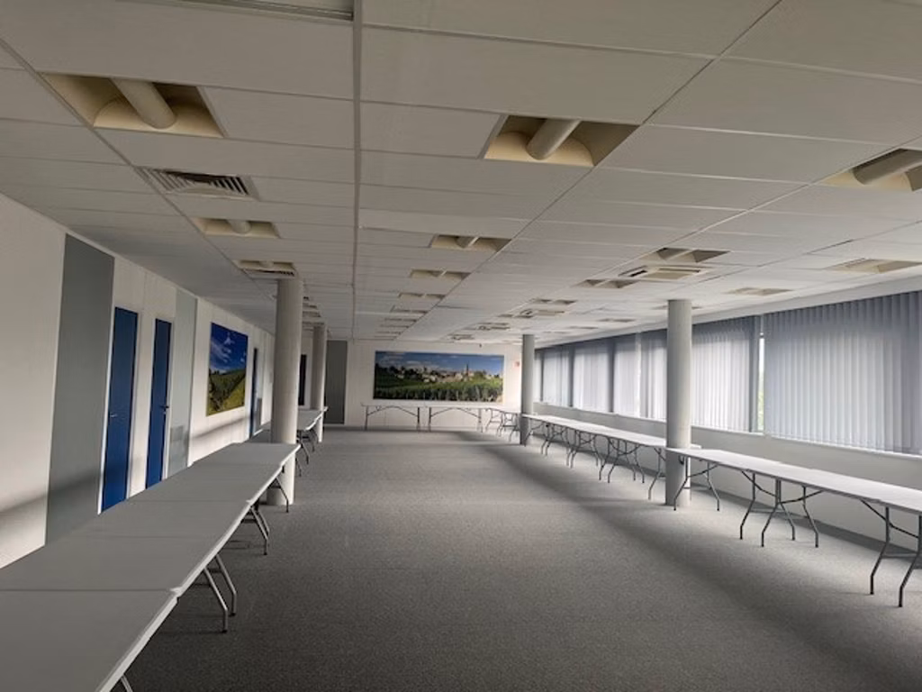 A LOUER - BUREAUX - ZAVENTEM