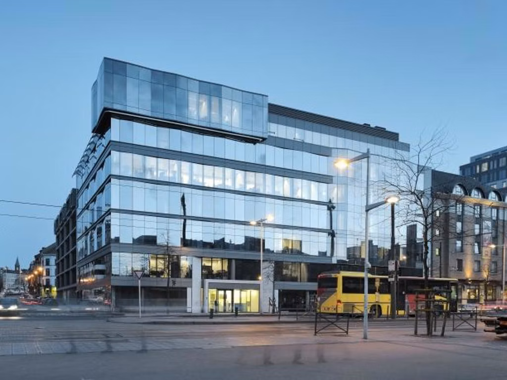 TO LET - OFFICES - BRUSSELS