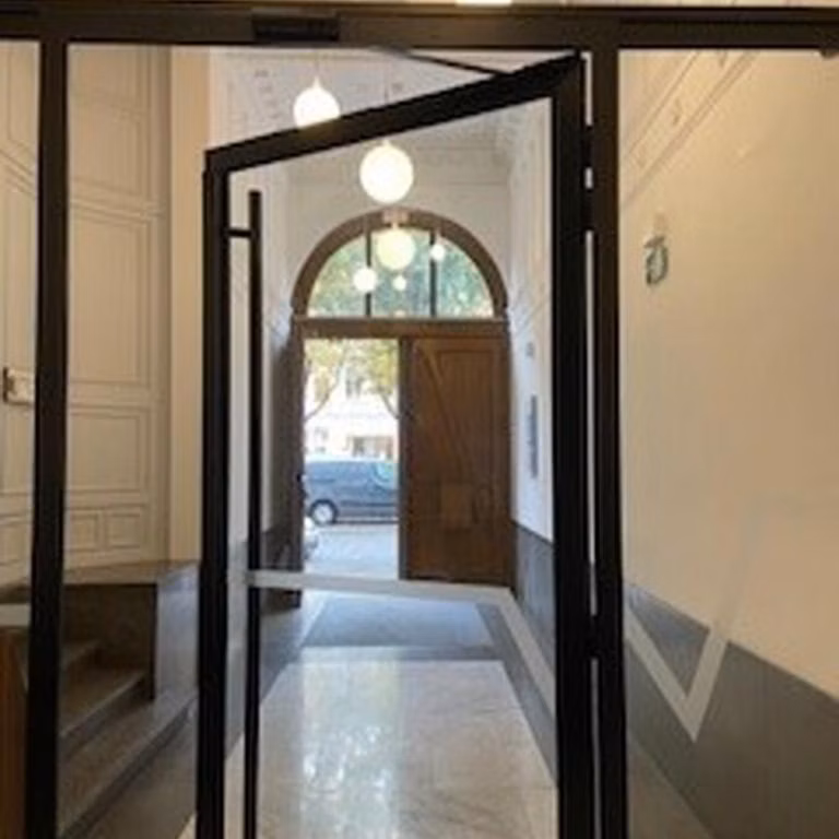 LOUISE 81 - B - 352/3455