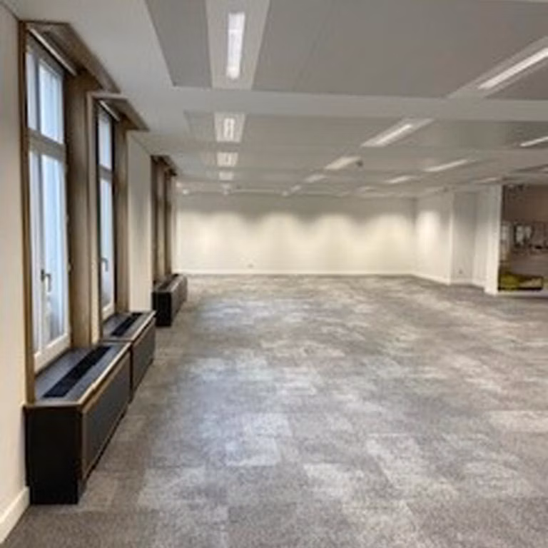 LOUISE 81 - B - 352/3455