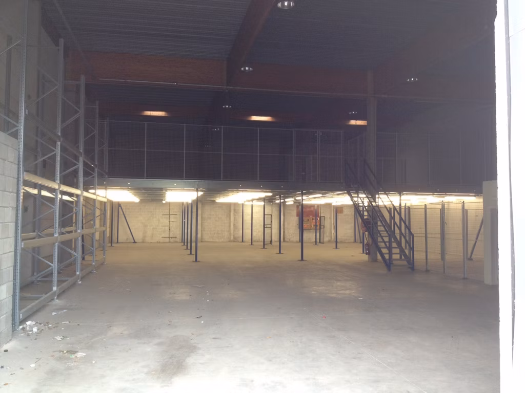 TE HUUR - KANTOREN - VILVOORDE 