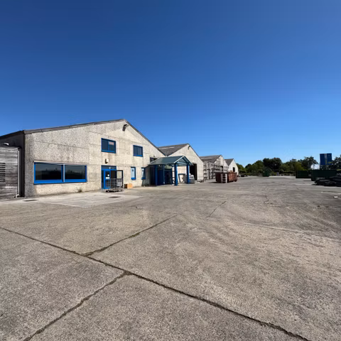 Industrieel gebouw te koop <br> Braives
